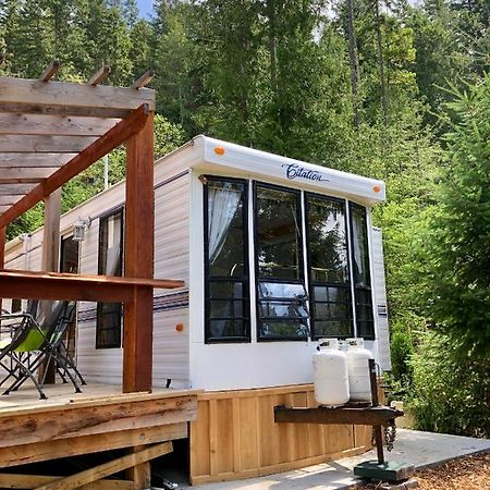 Garden Bay Hideaway - Glamping & Rv Otel Dış mekan fotoğraf