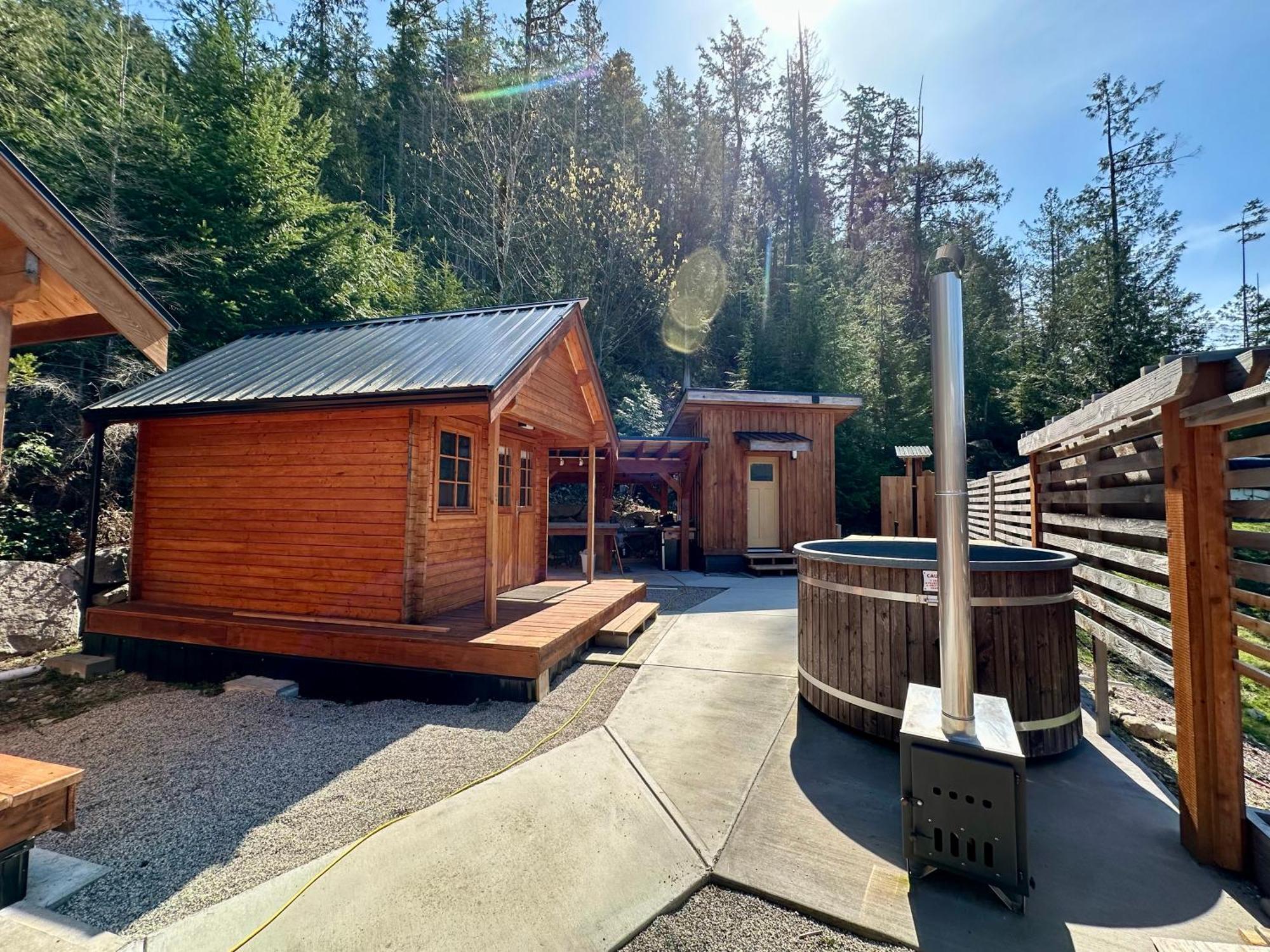 Garden Bay Hideaway - Glamping & Rv Otel Dış mekan fotoğraf